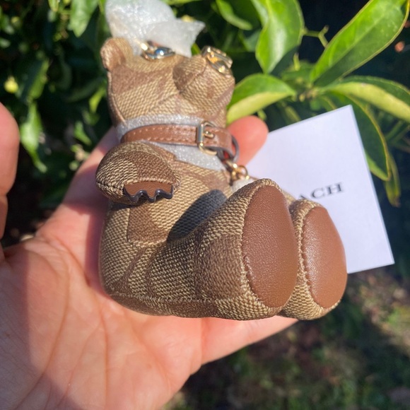 NWT  COACH signature Teddy bear Bag Charm bear - Picture 6 of 13